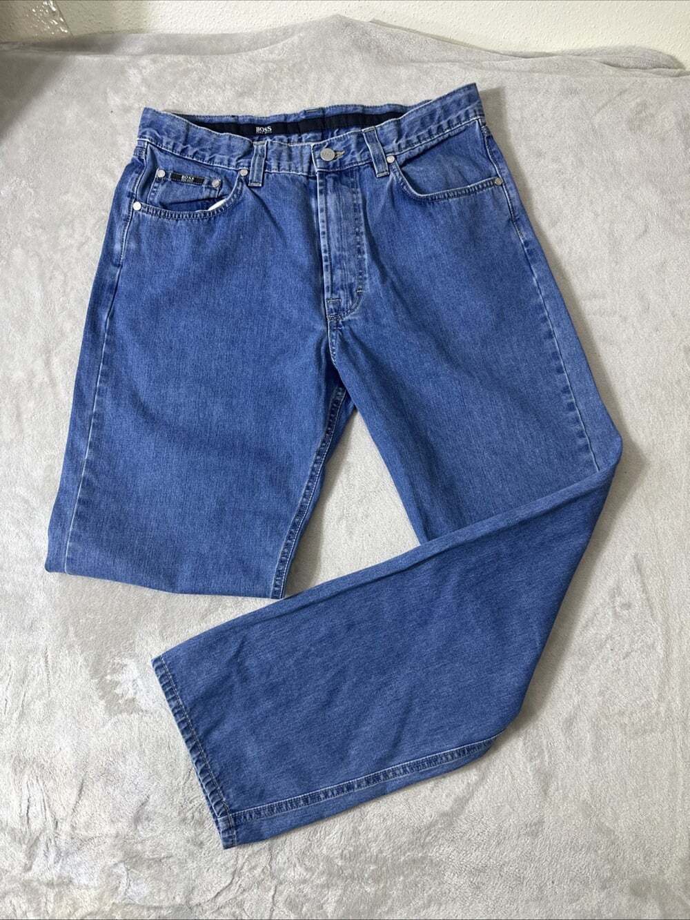 BOSS Hugo Boss Men’s Blue Straight Leg Jeans Size 34x32 Medium Wash Denim
